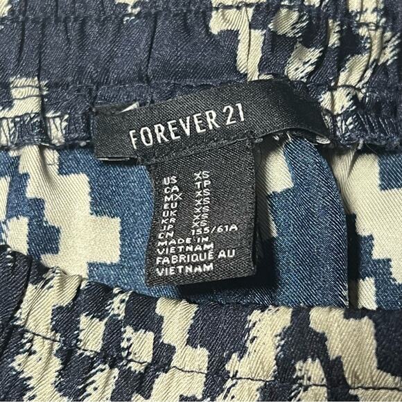 Forever 21 Joggers XS - Picture 5 of 5